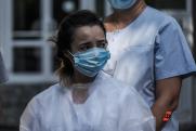 Эксперт: две тысячи медработников Югры заразились коронавирусом на работе