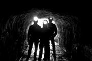 Власти погасят долги по зарплате перед кузбасскими шахтерами