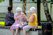 Как российским пенсионерам пережить жару: советы