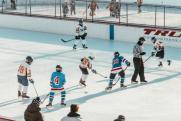 Шестьсот волонтеров примут участие в юниорском чемпионате мира по хоккею в Новосибирске