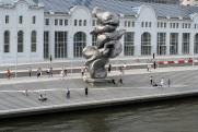 «Навалили от души»: топ памятников, которыми возмущаются москвичи