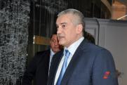 Формируя смыслы в ЮФО: пойманный крымский министр, собрание губернаторов в Москве и наступление коронавируса