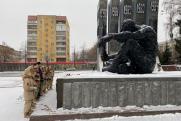 Депутат Госдумы почтила память погибших уральцев