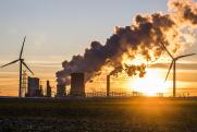 «Поспешная зеленизация энергетики привела к кризису». Эксперты дали оценку происходящему в мире