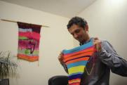В Нижневартовске символу города Алеше связали 50-метровый шарф