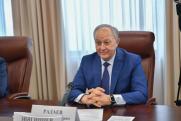 Губернатор Саратовской области вслед за коллегами уходит в отставку