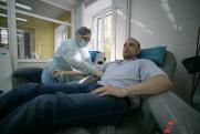Депутаты и волонтеры от ЕР сдали кровь для больниц России и Донбасса