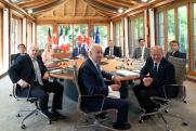 Встреча лидеров G7 началась с обсуждения Украины и анонсирования новых санкций