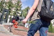 Семье погибшего на Украине майора Спирина передали звезду Героя России