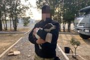 Свердловский омоновец спас собаку во время спецоперации на Украине