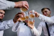 Сибиряки в 2022 году стали больше пить крепкий алкоголь