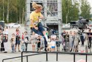 Экстрим-спортсмены первыми обкатали новый скейт-парк в Челябинске