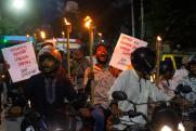 Тысячи протестующих вышли на улицы в Бангладеш после повышения цен на топливо