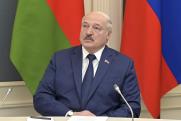 В Москве начали продавать футболки с перлами президента Беларуси Лукашенко