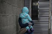 В Омске второй день разыскивают женщину с маленькими детьми