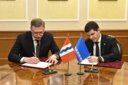 Губернатор Омской области Бурков договорился о сотрудничестве с ЯНАО