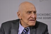 Друг телеведущего Дроздова рассказал о его состоянии: пока в больнице