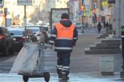 В Челябинске началась уборка улиц от мусора