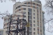 В Екатеринбурге началось строительство стелы «Город трудовой доблести»