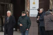 В Екатеринбурге скромно простились с экс-главой свердловского правительства