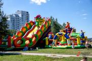 «По щучьему велению»: чиновники Волгограда для борьбы с гаджетоманией купят батут за 896 тысяч рублей