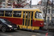 Движение транспорта по центральной улице Екатеринбурга перекрыли