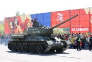 По улицам Верхней Пышмы проехала военная техника времен Великой Отечественной