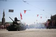 Афиша Дня Победы в Тюмени – 2023: парад военной техники, концерты и салют