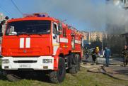 В Челябинске удалось локализовать крупный пожар на складе