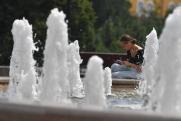Многометровый фонтан забил в Ульяновске из-за аварии