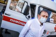 В Омской области семеро детей упали в обморок на линейке