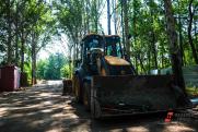 Мэрия Екатеринбурга объяснила вырубку деревьев в парке Энгельса