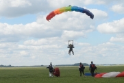 Отмечаем День парашютиста: как подготовиться к прыжку