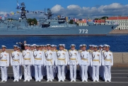 В параде ВМФ задействовали «волонтеров Победы»