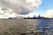 Объем морских перевозок людей из Петербурга в Кронштадт планируют увеличить в 3,5 раза