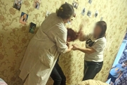 Избиения и издевательства: на Среднем Урале может повториться трагедия с маленьким Далером