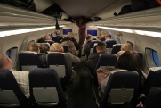 Пассажиры рейса Москва – Челябинск провели в самолете час в ожидании «разминирования»