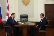 Виталий Хоценко и Андрей Турчак обсудили строительство школ и план газификации в Омской области