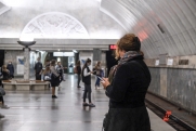 Танки в кадре и селфи на вокзалах: что запрещено снимать на телефон в России и как за это наказывают