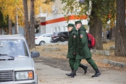 Сколько петербуржцев призовут в армию осенью 2023 года и что будет за неявку по повестке
