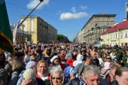 Какие улицы в Петербурге перекроют из-за крестного хода 12 сентября