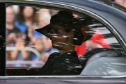 Меган Маркл бросила принца Гарри на важной церемонии: променяла на подругу