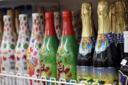 Нарколог заявил, что детское шампанское может привести к алкоголизму
