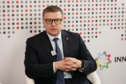 Губернатор Текслер наградил челябинского миллиардера за вклад в развитие региона