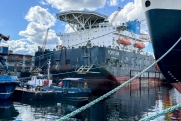 Мурманский порт обработал крупнейшее судно для Северного морского пути
