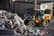 На Среднем Урале  город Полевской тонет в мусоре: ситуация критическая, мэр просит помощи