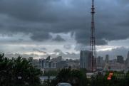 На Новосибирск надвигается сильный ураган с градом