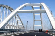 Украинский аналитик: Крымский мост разрушается самостоятельно, терактов не было
