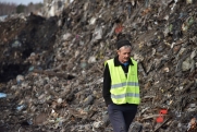 Вторсырье из мусора продают на торгах в Петербурге за миллионы