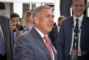 Глава Татарстана вручил орден сыну Рамзана Кадырова